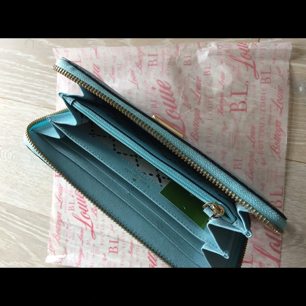 NWT Kate Spade Long Wallet